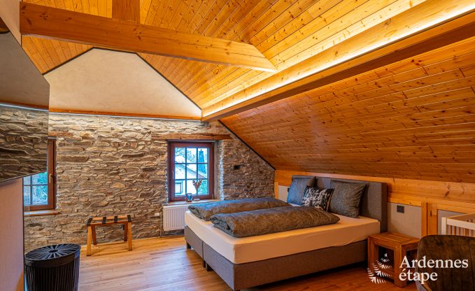 Ger�umige und luxuri�se Villa f�r 14 Personen mit Hallenbad in den Hohen Venn