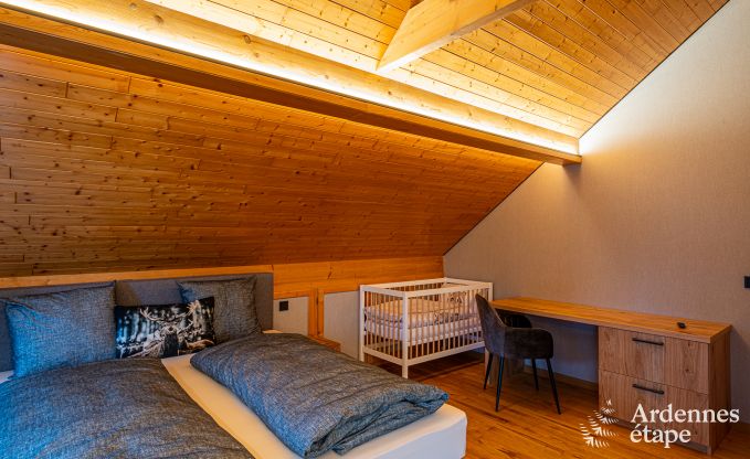 Ger�umige und luxuri�se Villa f�r 14 Personen mit Hallenbad in den Hohen Venn