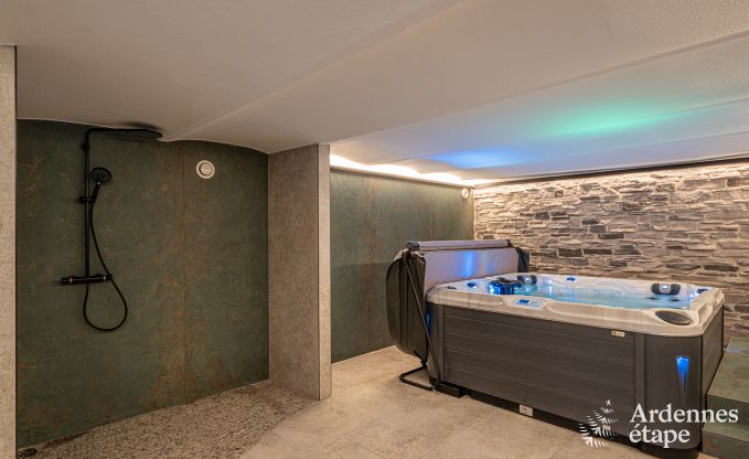 Ger�umige und luxuri�se Villa f�r 14 Personen mit Hallenbad in den Hohen Venn