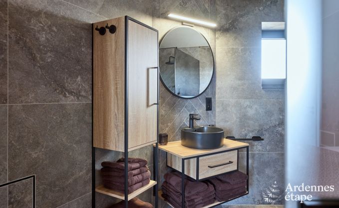 Luxusferienhaus in Butgenbach: Wasserturm mit Sauna, Whirlpool und Panoramablick f�r 6 Personen