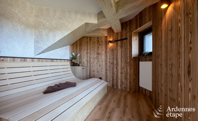 Luxusferienhaus in Butgenbach: Wasserturm mit Sauna, Whirlpool und Panoramablick f�r 6 Personen