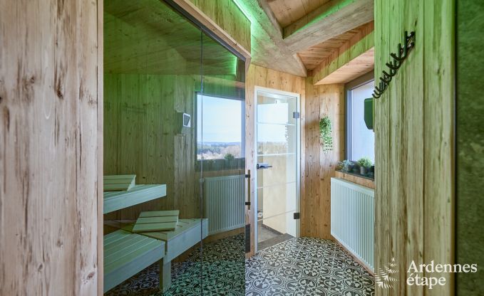Luxusferienhaus in Butgenbach: Wasserturm mit Sauna, Whirlpool und Panoramablick f�r 6 Personen