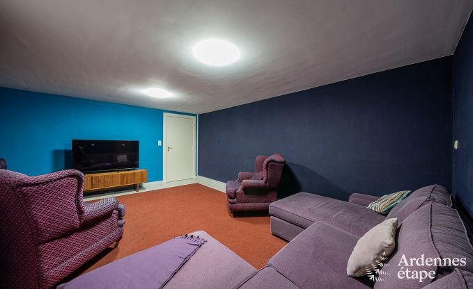 Luxusvilla in Cerfontaine: perfekt f�r 14 Personen, mit Innen- und Au�enpool, in der N�he der Lacs de l'Eau d'Heure