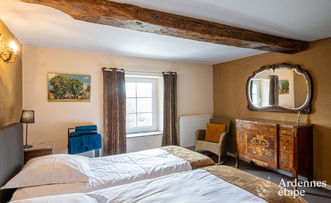 Luxusvilla in Cerfontaine: perfekt f�r 14 Personen, mit Innen- und Au�enpool, in der N�he der Lacs de l'Eau d'Heure