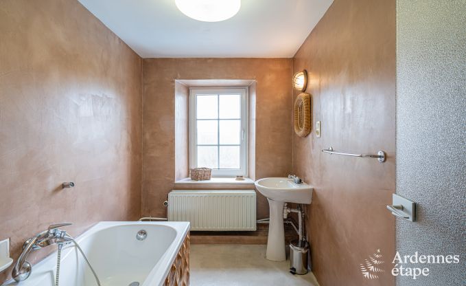 Luxusvilla in Cerfontaine: perfekt f�r 14 Personen, mit Innen- und Au�enpool, in der N�he der Lacs de l'Eau d'Heure