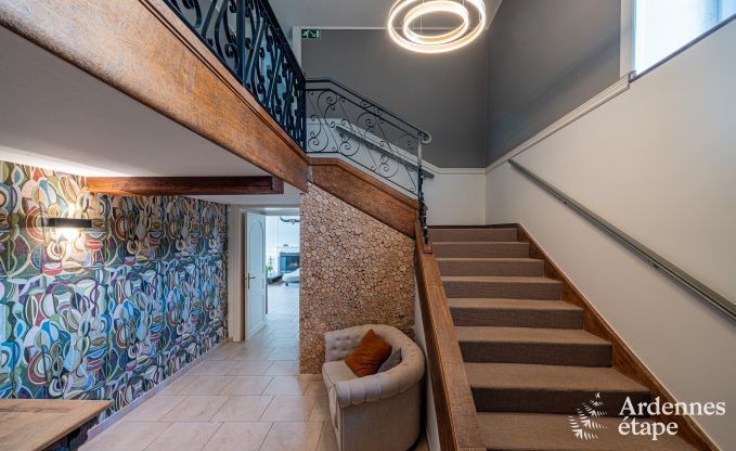Luxusvilla in Cerfontaine: perfekt f�r 14 Personen, mit Innen- und Au�enpool, in der N�he der Lacs de l'Eau d'Heure