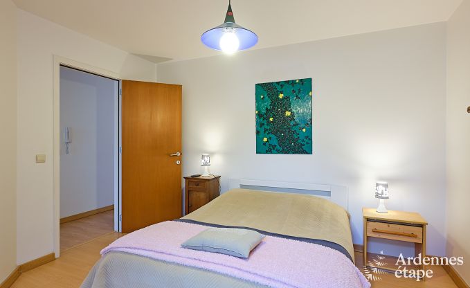 Ger�umiges Ferienhaus in Charleville f�r 15 Personen mit 7 Schlafzimmern, Sauna, Holzofen und privater Terrasse am Wasser