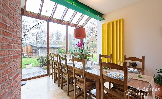 Ger�umiges Ferienhaus in Charleville f�r 15 Personen mit 7 Schlafzimmern, Sauna, Holzofen und privater Terrasse am Wasser