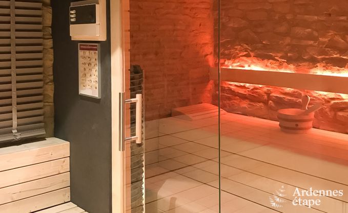 Ferienhaus Chassepierre 50 Pers. Ardennen Schwimmbad Wellness