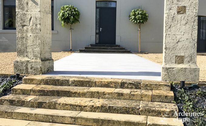 Ferienhaus Chassepierre 50 Pers. Ardennen Schwimmbad Wellness