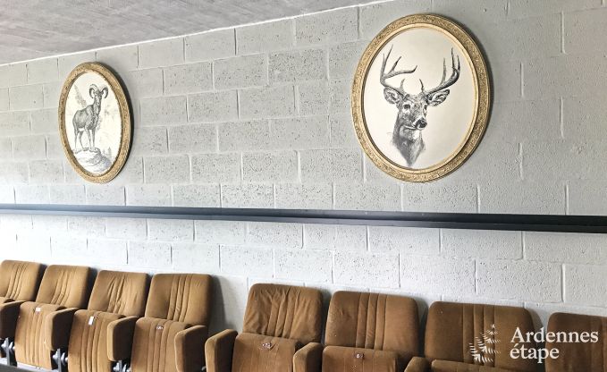 Ferienhaus Chassepierre 50 Pers. Ardennen Schwimmbad Wellness