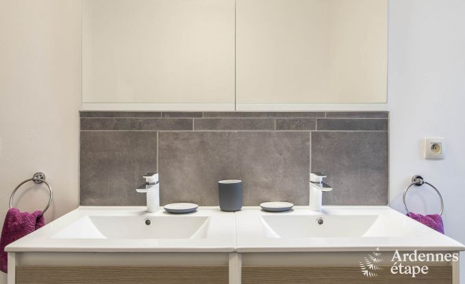 Ferienhaus Chassepierre 8/9 Pers. Ardennen