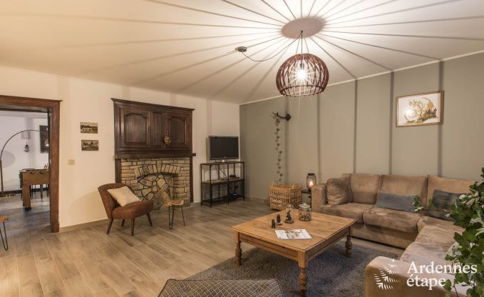 Ferienhaus Chassepierre 8/9 Pers. Ardennen