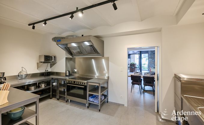 Gerumiges Loft fr 24 Personen in Chaudfontaine mit 10 Schlafzimmern, Wellness mit Sauna und Jacuzzi und Privatterrasse