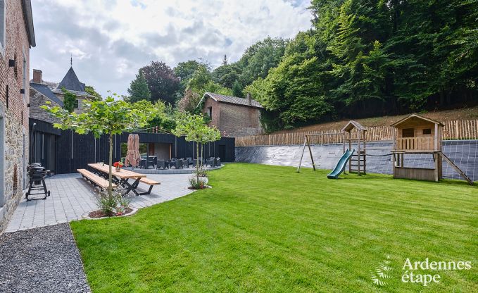 Gerumiges Loft fr 24 Personen in Chaudfontaine mit 10 Schlafzimmern, Wellness mit Sauna und Jacuzzi und Privatterrasse