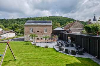 Einzigartiges Loft fr 24 Personen in Chaudfontaine, 10 Schlafzimmer, Sauna, Jacuzzi, Privatgarten in den Ardennen