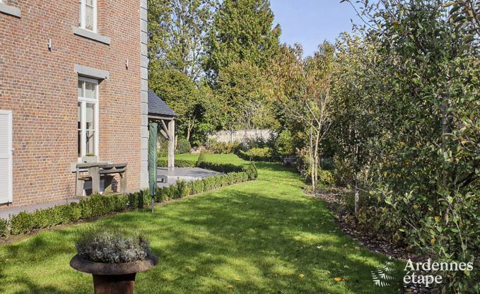 Charmantes Ferienhaus in Chimay f�r 12 Personen mit Sauna, Spielzimmer und privatem Garten
