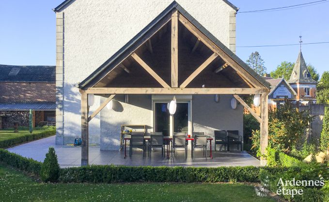 Charmantes Ferienhaus in Chimay f�r 12 Personen mit Sauna, Spielzimmer und privatem Garten