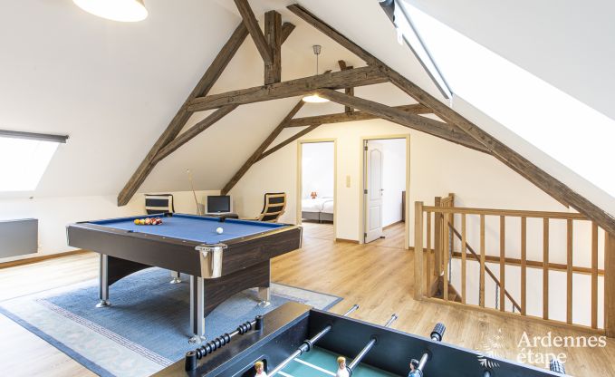 Charmantes Ferienhaus in Chimay f�r 12 Personen mit Sauna, Spielzimmer und privatem Garten