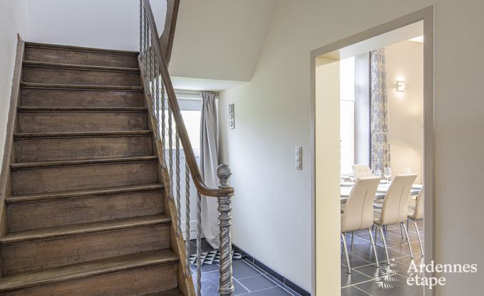 Charmantes Ferienhaus in Chimay f�r 12 Personen mit Sauna, Spielzimmer und privatem Garten