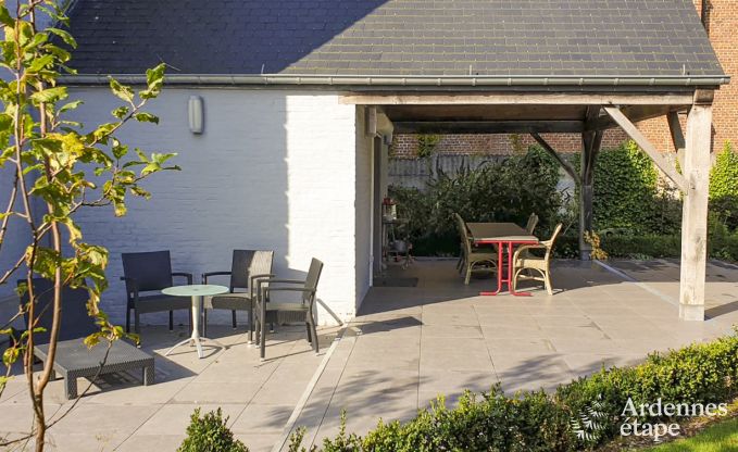 Charmantes Ferienhaus in Chimay f�r 12 Personen mit Sauna, Spielzimmer und privatem Garten