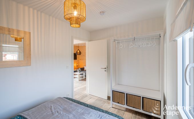 Charmantes Chalet f�r 5 am Ufer der Semois in Chiny, Gaume