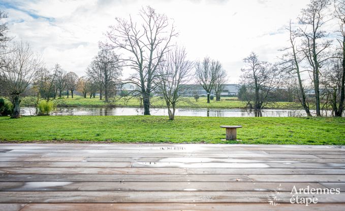 Charmantes Chalet f�r 5 am Ufer der Semois in Chiny, Gaume