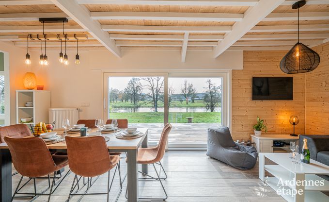 Charmantes Chalet f�r 5 am Ufer der Semois in Chiny, Gaume