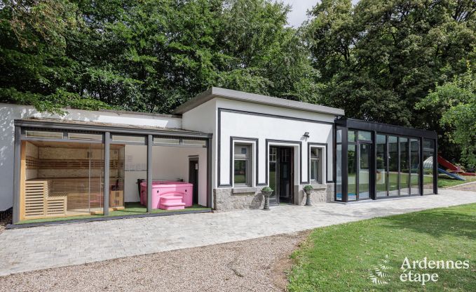 Luxusschloss Chiny 32 Pers. Ardennen Schwimmbad Wellness