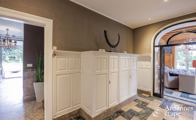 Luxusschloss Chiny 32 Pers. Ardennen Schwimmbad Wellness