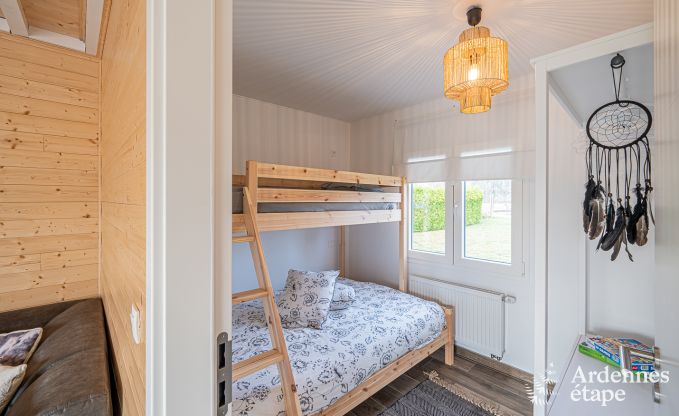 Charmantes Chalet f�r 5 am Ufer der Semois in Chiny, Gaume