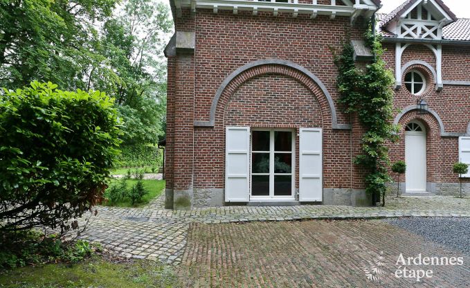 Gem�tliches Ferienhaus f�r 4 Personen in Ciney mit privatem Garten und Holzofen