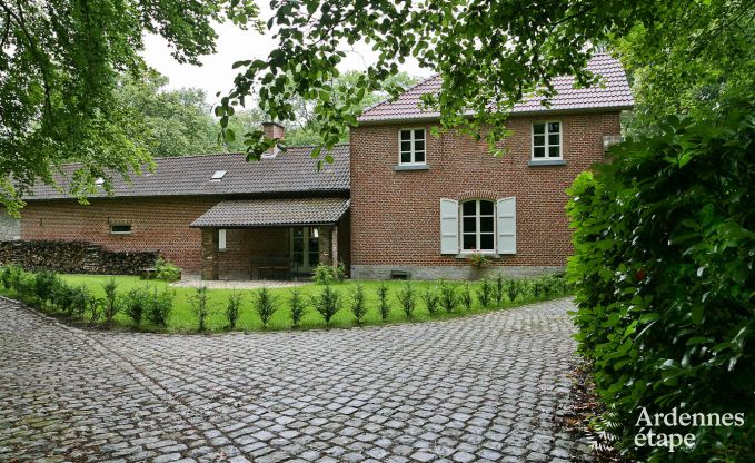 Gem�tliches Ferienhaus f�r 4 Personen in Ciney mit privatem Garten und Holzofen