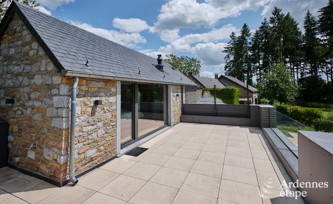 Luxuri�ses Ferienhaus f�r 4 Personen mit Schwimmbad, Sauna und Whirlpool in Ciney