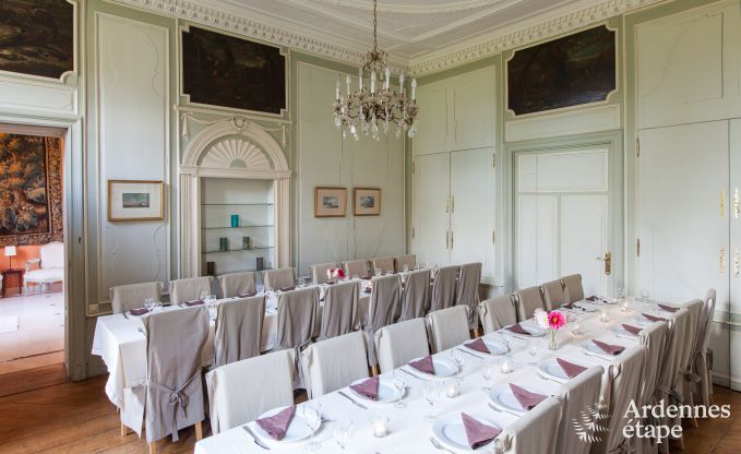 Schloss Ciney 31 Pers. Ardennen Wellness Behinderten gerecht