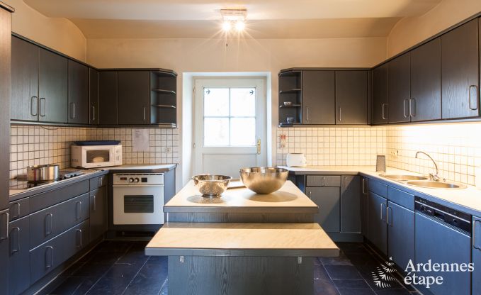 Schloss Ciney 31 Pers. Ardennen Wellness Behinderten gerecht