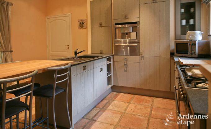 Gem�tliches Ferienhaus f�r 4 Personen in Ciney mit privatem Garten und Holzofen