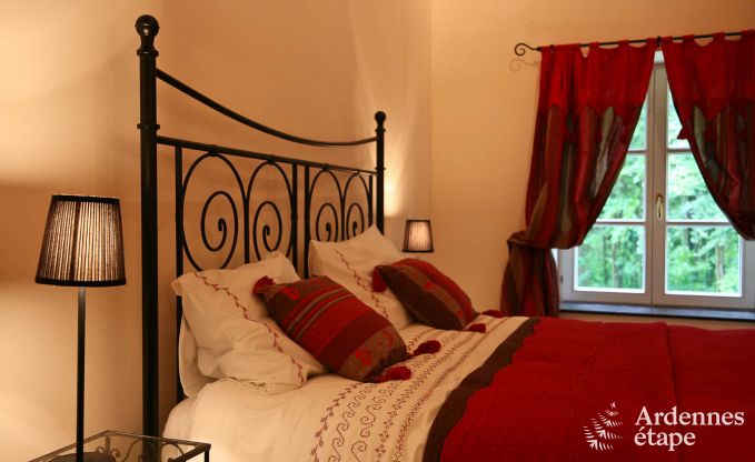 Gem�tliches Ferienhaus f�r 4 Personen in Ciney mit privatem Garten und Holzofen