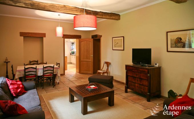 Gem�tliches Ferienhaus f�r 4 Personen in Ciney mit privatem Garten und Holzofen