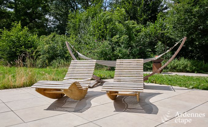 Luxuri�ses Ferienhaus f�r 4 Personen mit Schwimmbad, Sauna und Whirlpool in Ciney