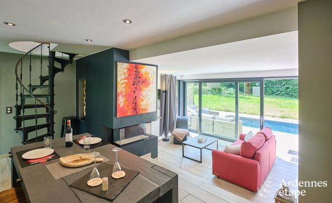 Luxuri�ses Ferienhaus f�r 4 Personen mit Schwimmbad, Sauna und Whirlpool in Ciney