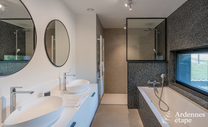 Wundersch�nes, modernes Ferienhaus in Clavier, Ardennen