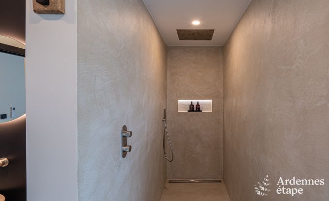 Charmantes H�uschen f�r 2 Personen in Clavier mit Schlafzimmer, Badezimmer, Jacuzzi und Privatgarten