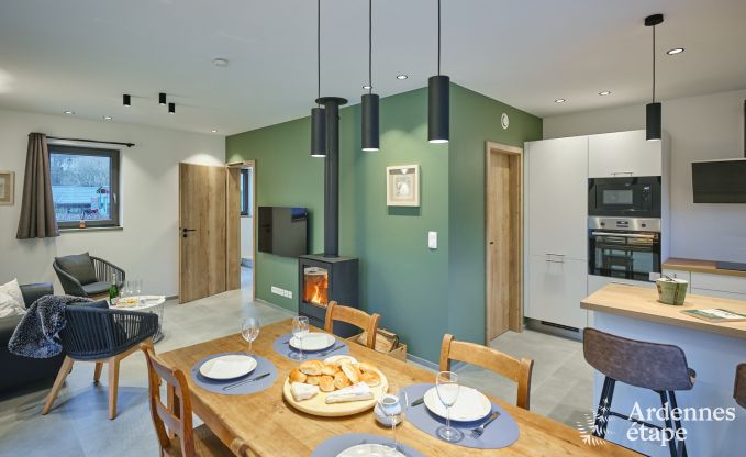 Aufenthalt mit 20 Personen in 3 Ferienhusern auf demselben Gelnde in Coo