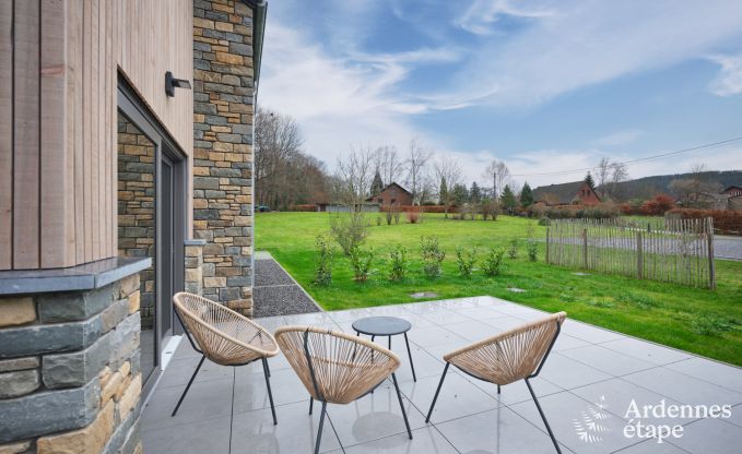 Aufenthalt mit 20 Personen in 3 Ferienhusern auf demselben Gelnde in Coo