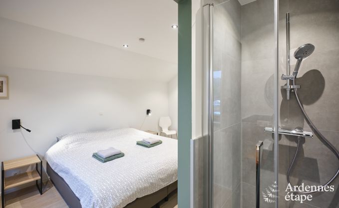 Aufenthalt mit 20 Personen in 3 Ferienhusern auf demselben Gelnde in Coo