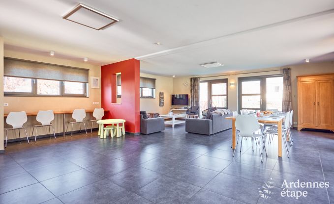 Aufenthalt mit 20 Personen in 3 Ferienhusern auf demselben Gelnde in Coo