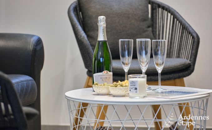 Aufenthalt mit 20 Personen in 3 Ferienhusern auf demselben Gelnde in Coo