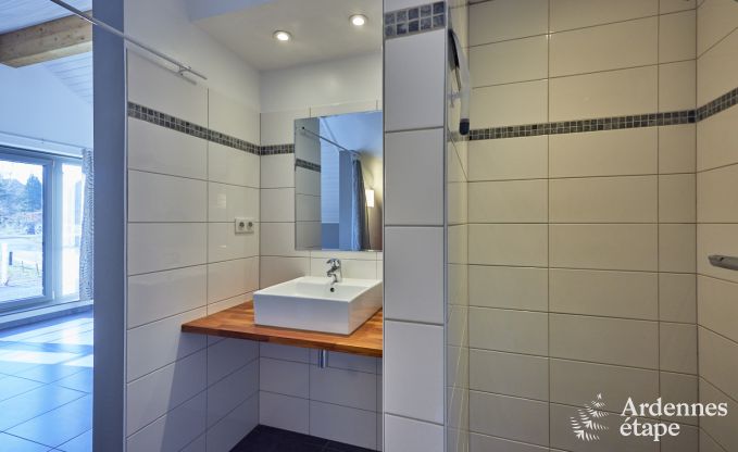 Aufenthalt mit 20 Personen in 3 Ferienhusern auf demselben Gelnde in Coo