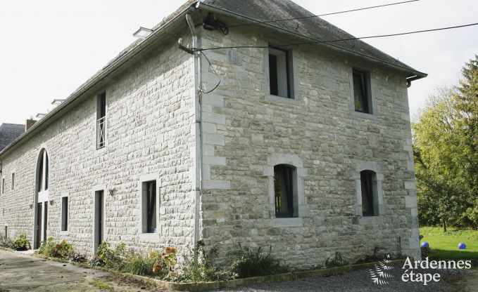 Bezauberndes Ferienhaus für 18 Personen in Couvin in den Ardennen